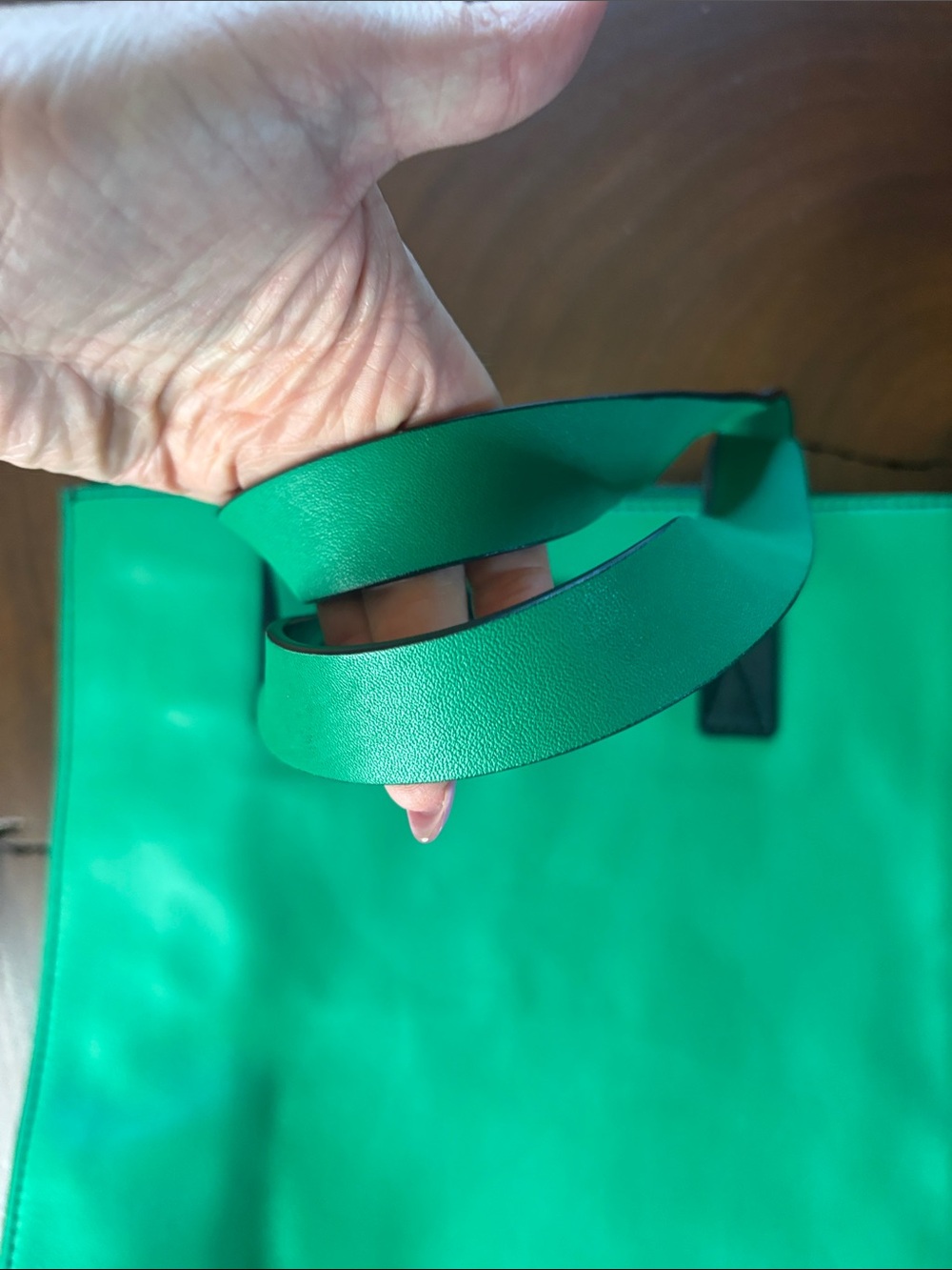 Kate Spade Green Leather Tote Bag Black Straps Structured Handbag - Picture 3 of 7